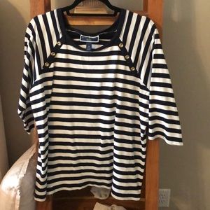 Karen Scott Top Size 2X